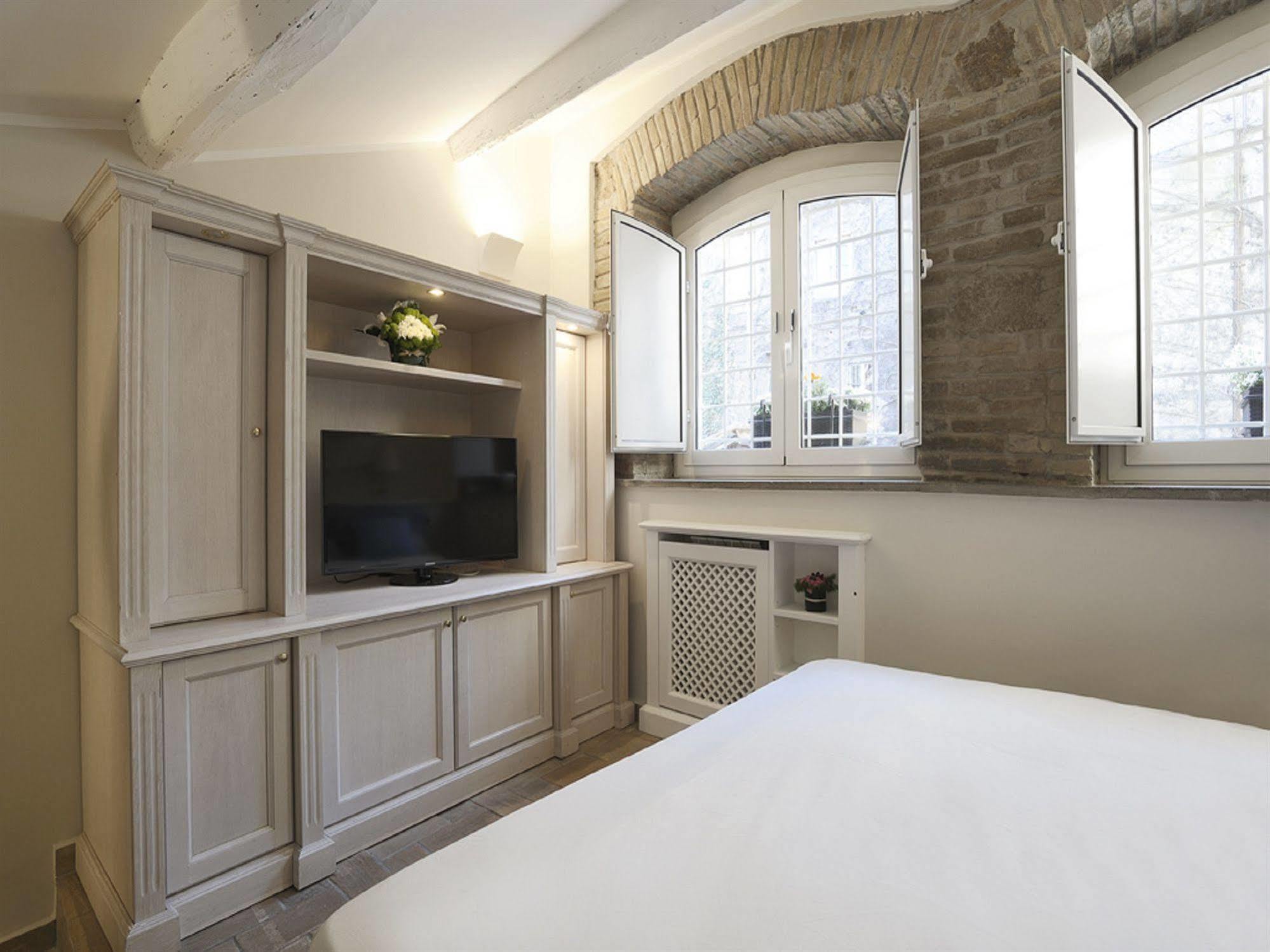 Appartement Antiche Residenze Romane Navona Rome